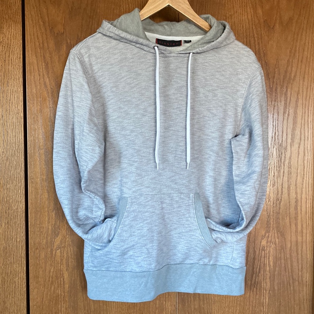 Fission Men Hooded Sweatshirt Size M